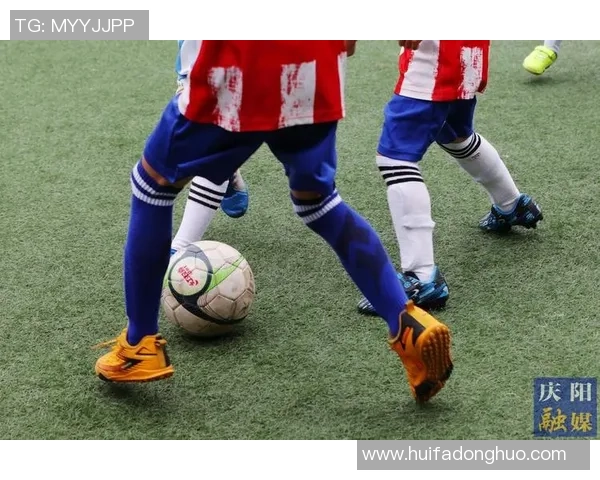 足球星空下的梦想与荣耀：从绿茵场到璀璨宇宙的精彩旅程